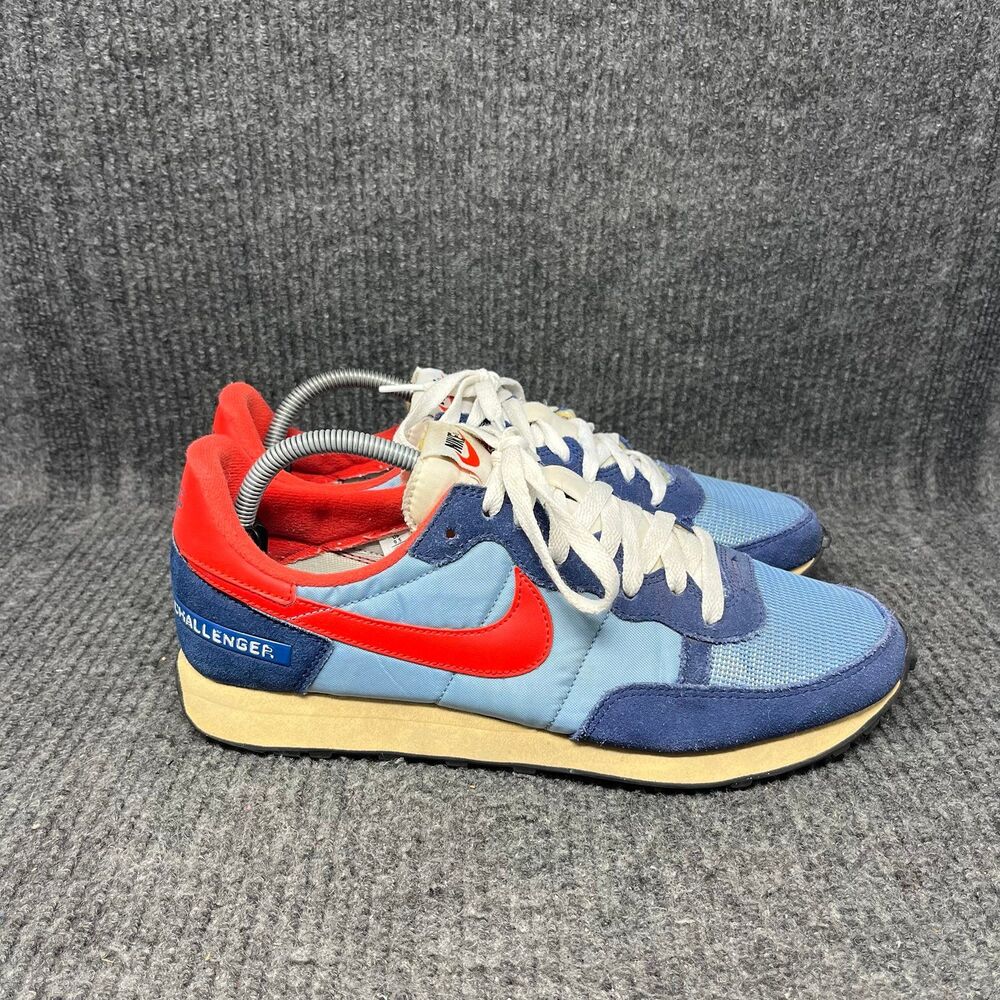 Nike Challenger OG Label Maker Blue Habanero Red Vanilla Mens 9.5 DC5214-422